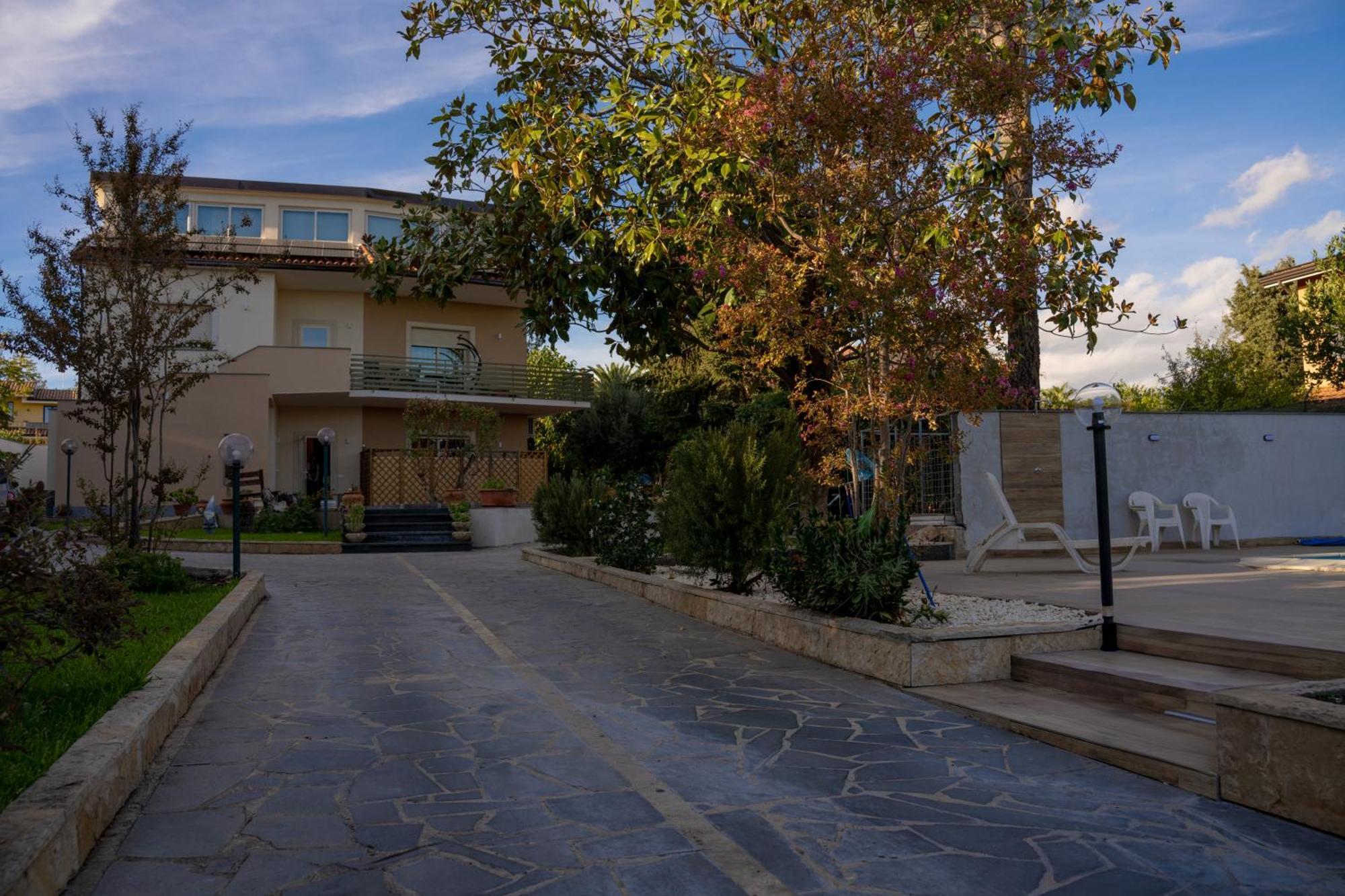 Casa Vacanze Le Pernici Nicolosi Exterior photo